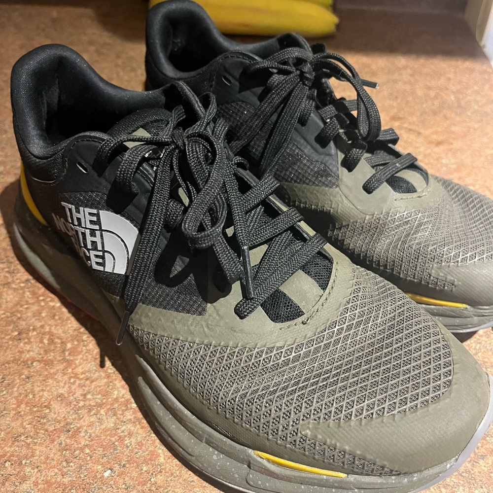 The North Face Men's Gray Running Shoes